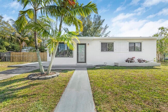 Foto del edificio - 3241 SW 40th Ave