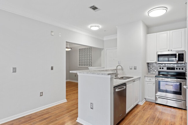Kitchen and Dining Room View - 10 Perimeter Summit Blvd NE Apartment