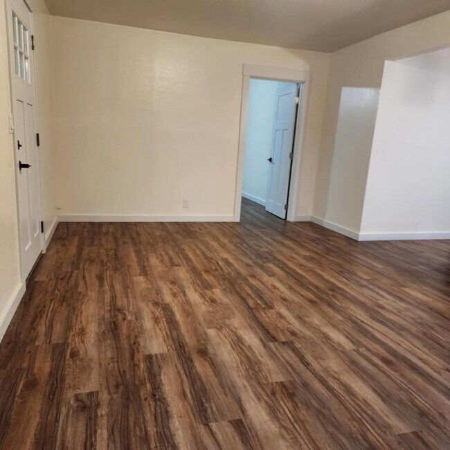 Foto del edificio - 1411 Florence Ln