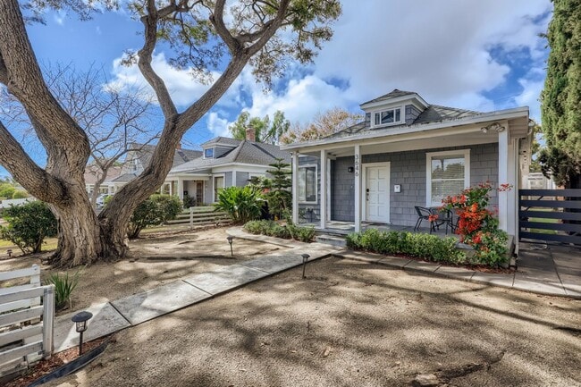 Building Photo - Walk to Morley Field - 3 Bed, 2 Bath + Bon...