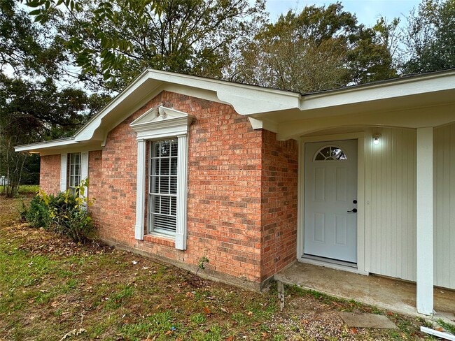 Building Photo - 24342 Webb St