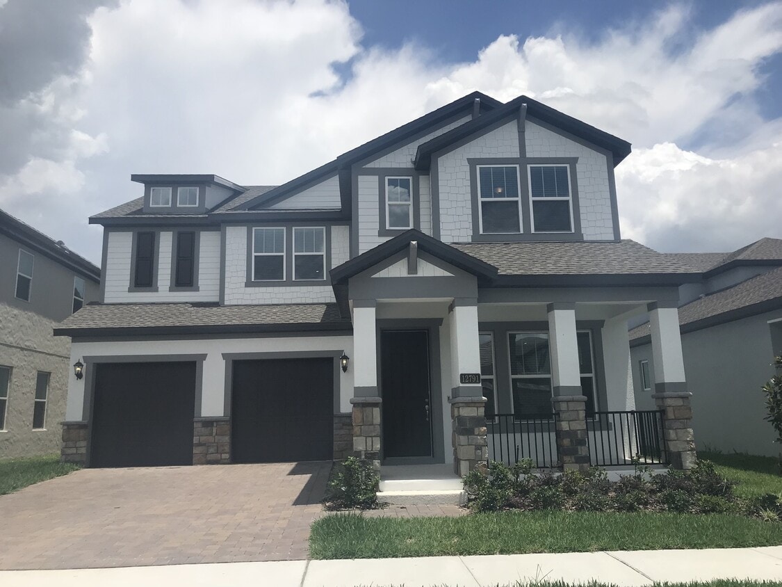 Brand New 5 Bedroom at West side Village a... House Rental in
