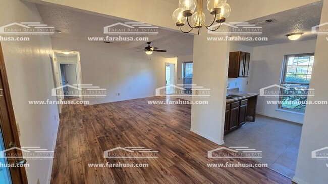 Foto del edificio - 3 bedroom, 2 bathroom home in Arlington, TX