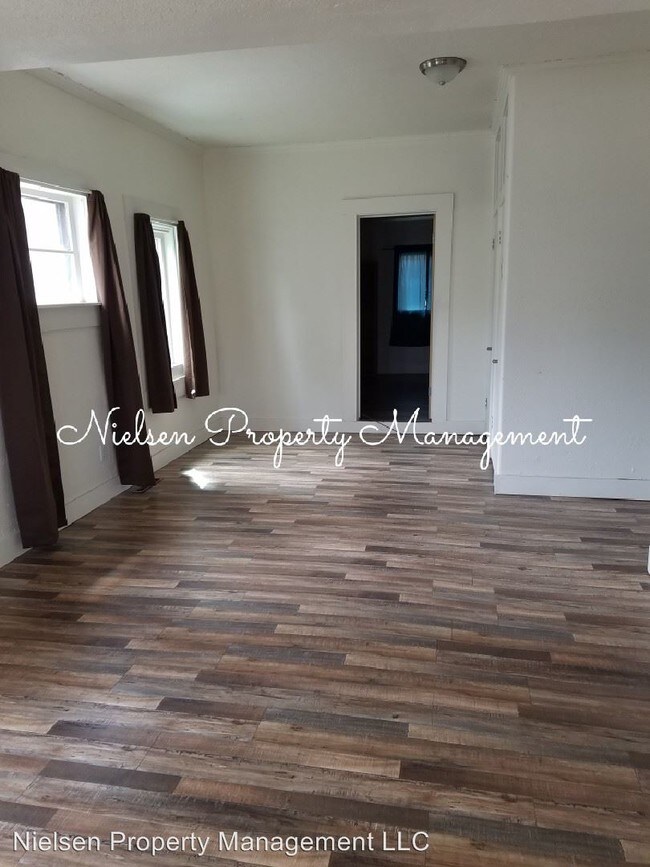 Building Photo - 2 br, 1 bath House - 2106 Silverbow Blvd