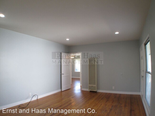 Foto del edificio - 2 br, 1 bath House - 5316 Lorelei Ave.