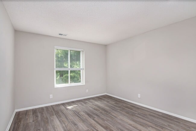 Building Photo - The Hive at Walnut