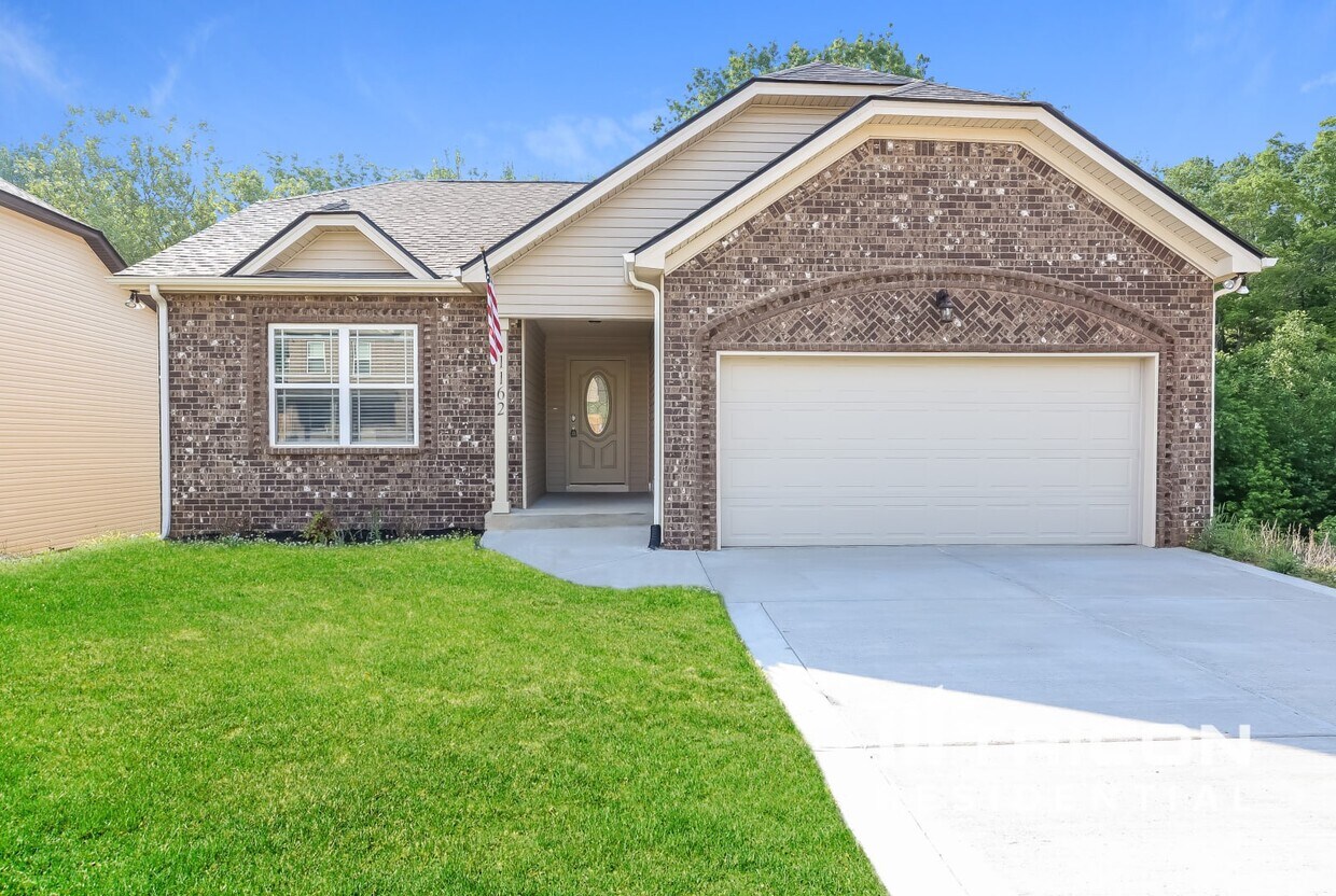 Primary Photo - 1162 Berra Drive Springfield TN