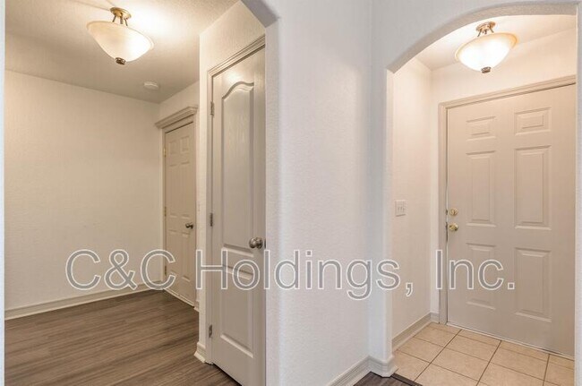 Building Photo - 1133 Marina Dr