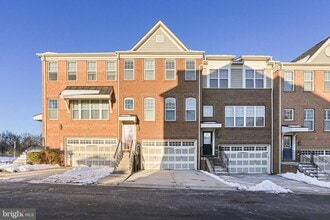 Building Photo - 2719 Amber Crest Rd