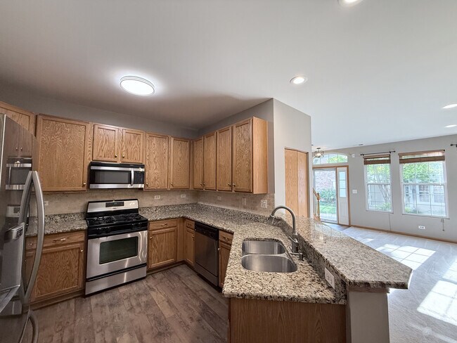 Foto del edificio - 239 Springbrook Trail S