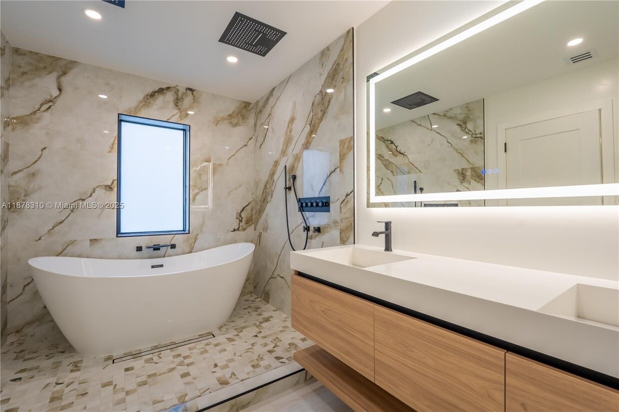 Foto principal - 16881 SW 277th St