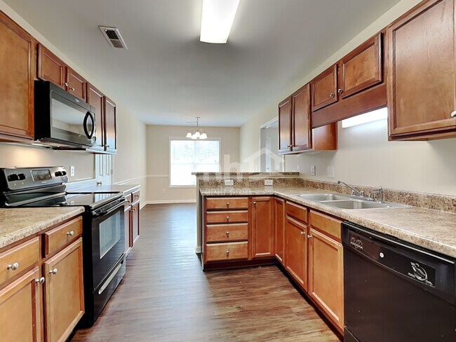 Building Photo - 5706 Misty Meadows Ct