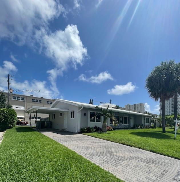 Building Photo - 3205 NE 7th Pl