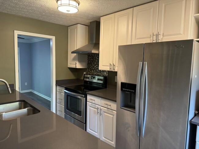 Building Photo - 2 Bedroom, 2.5 Bathroom Half Double in Dublin, OH