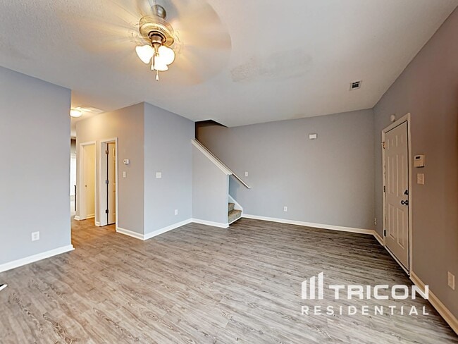 Building Photo - 5484 Sierra Tr