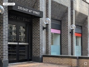 Building Photo - 235 E 67th St