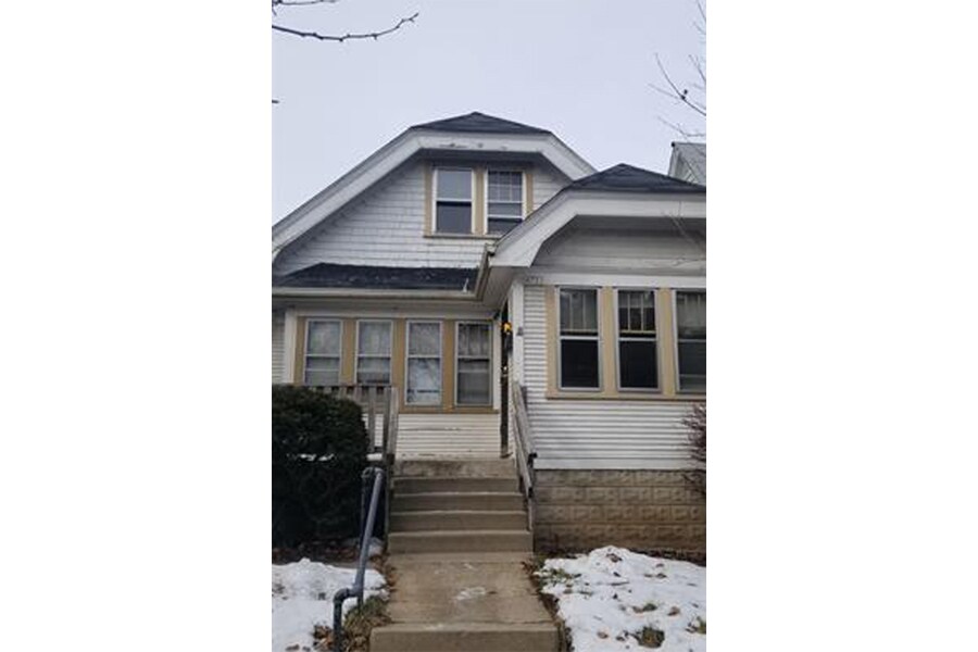 Primary Photo - 4731 N 35th St