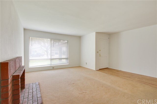 Foto del edificio - 15523 Bechard Ave