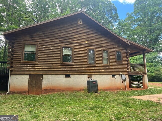 Foto del edificio - 490 Flat Shoals Church Rd