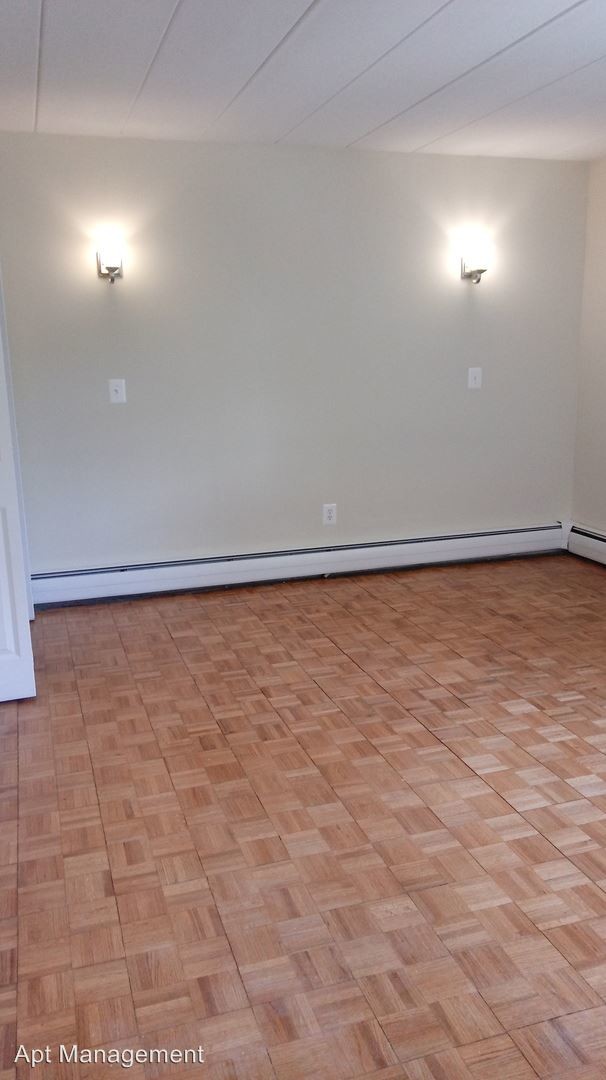 Foto del edificio - 111 Morton Ave