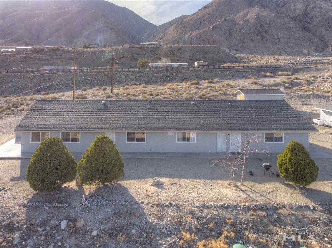 150 Cliff House Rd Unit 2, Walker Lake, NV 89415 Apartments in Walker