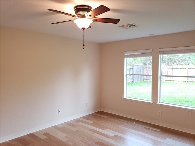 Foto del edificio - 9410 Stoneridge Canyon Ln