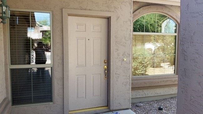 Building Photo - 3-bedroom at Val Vista & Guadalupe in Gilbert