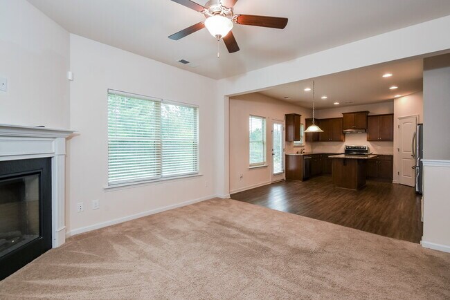 Foto del edificio - 64 Casey's Ridge Rd