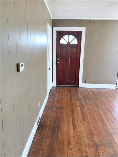 Foto del edificio - 208 E Main St