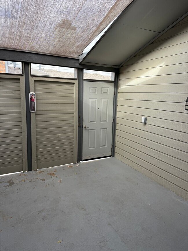 Building Photo - Great 1 Bedroom in Hurst! Totally updated!