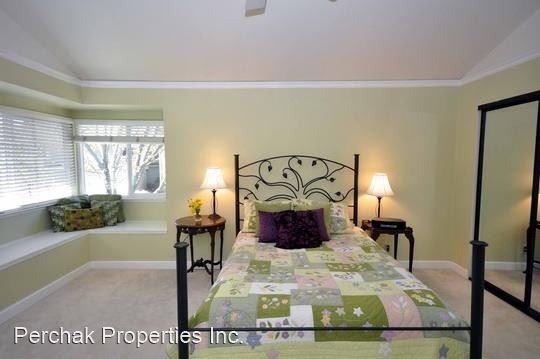Building Photo - 3 br, 2.5 bath House - 465 Via Royal