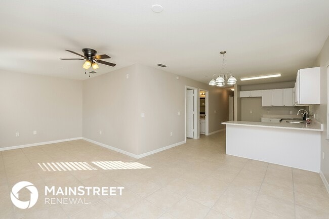 Building Photo - 1002 W Madison St