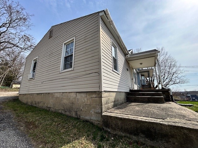 Building Photo - 155 Fernwood Ave