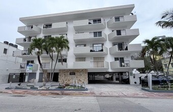 Building Photo - 6965 Harding Ave