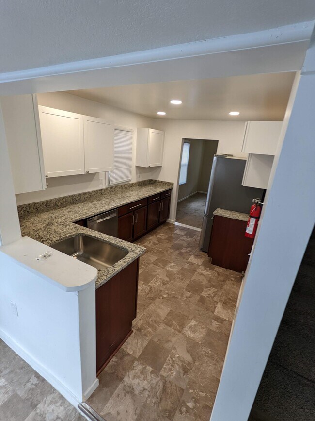 Foto del edificio - 4995 Jackson St