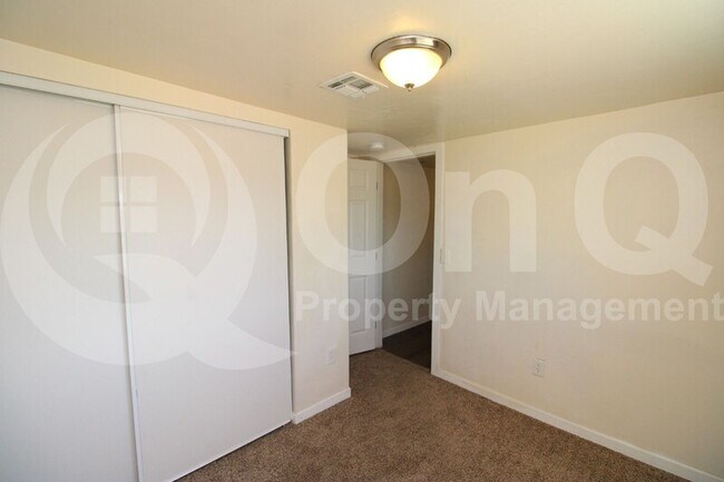 Building Photo - 10473 S Nogales Hwy