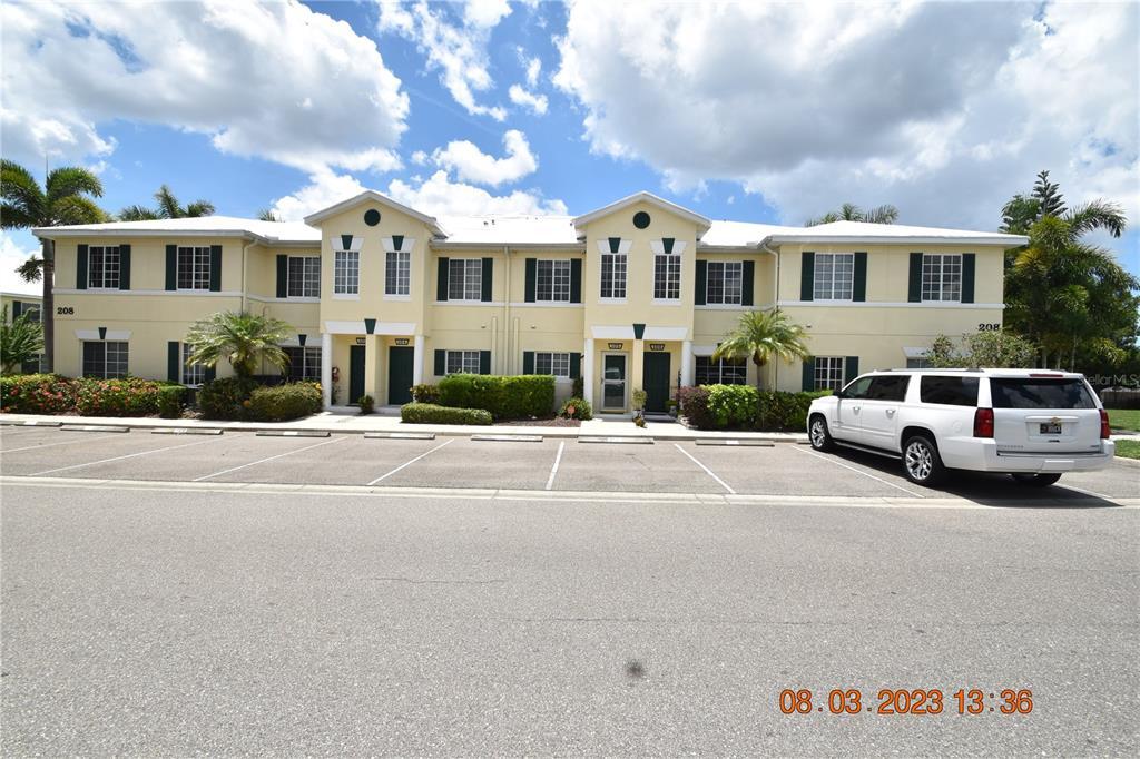 208 Cape Harbour Loop, Bradenton, FL 34212 - Townhome Rentals in ...