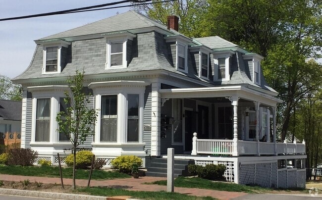 Building Photo - 73 Silver St