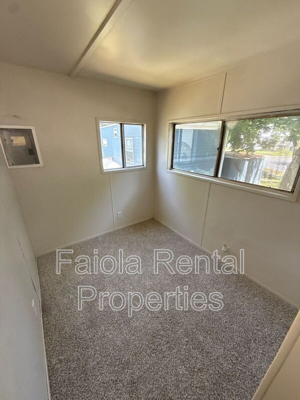 Foto del edificio - 10 Talmar Ln
