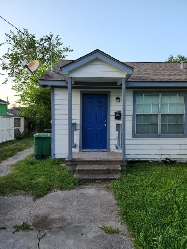 Building Photo - 7931 Keller St