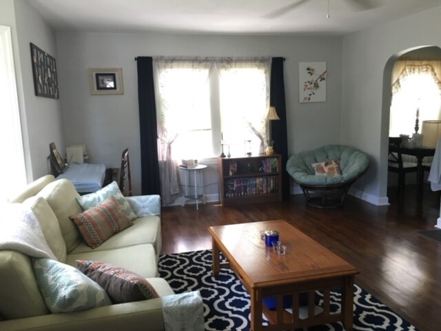 Foto del edificio - 2225 Fauver Ave