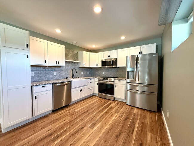 Foto del edificio - 272 Lauren Tice Rd