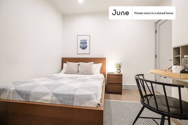 Foto del edificio - Room in Shared 3 bed/2 bath home