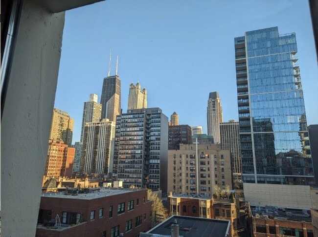 Photo - 1 E Scott St Apartment