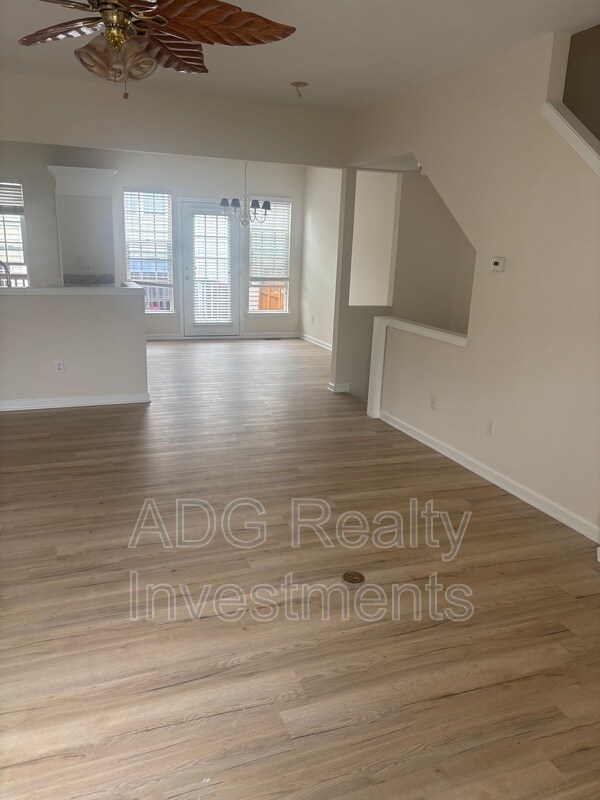 Foto del edificio - 5748 Werburgh St