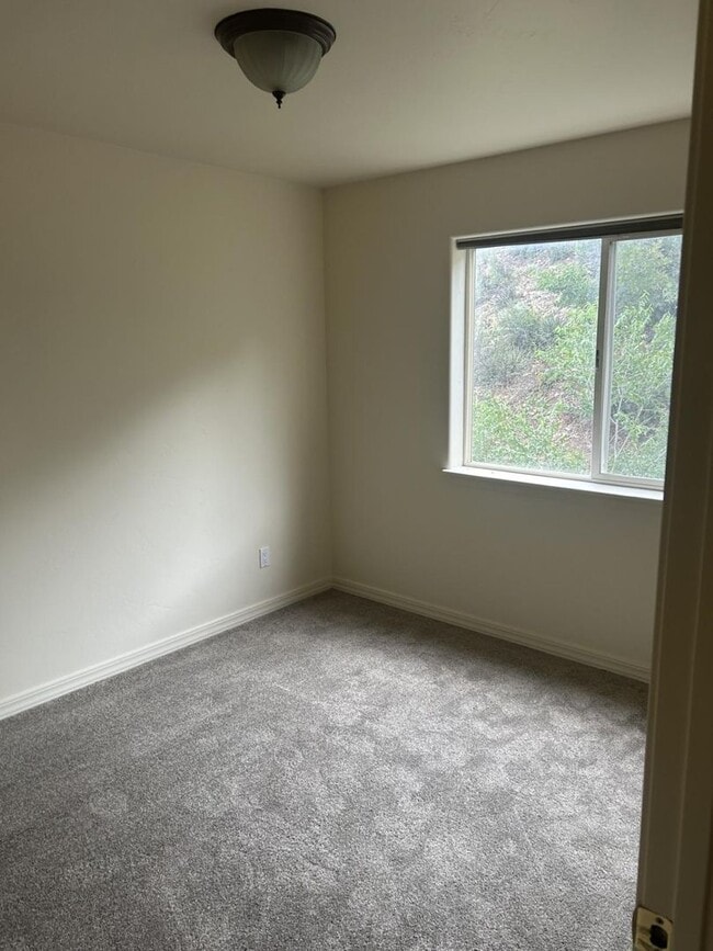 Building Photo - 3150 Quasar St