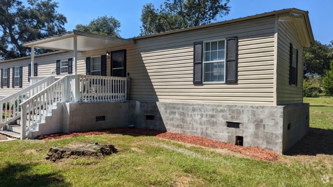 Building Photo - 1512 Zenda St
