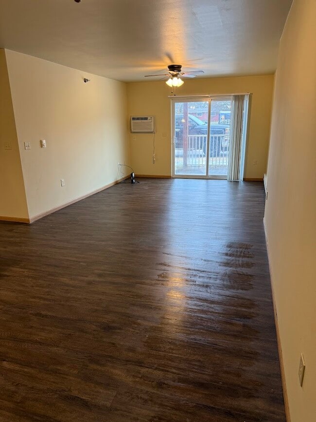 Foto del edificio - Berry Pointe Luxury Apartments