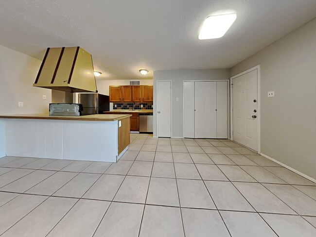 Building Photo - 5409 Strickland Cir