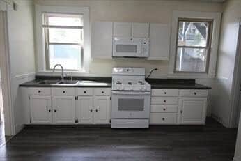 Building Photo - 109 Sherman St